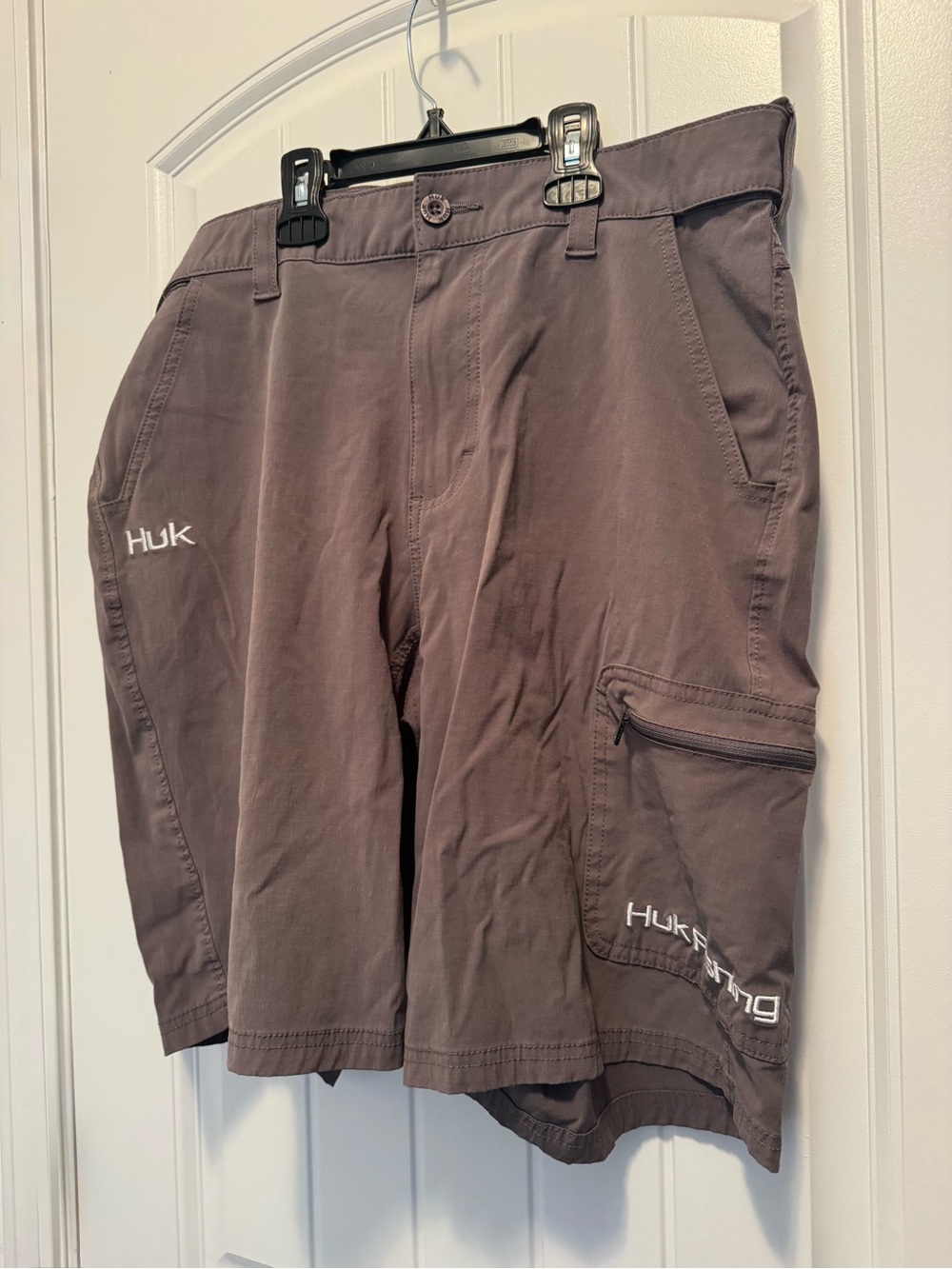 HUK Men’s Performance Fishing Cargo Shorts Size L Gray